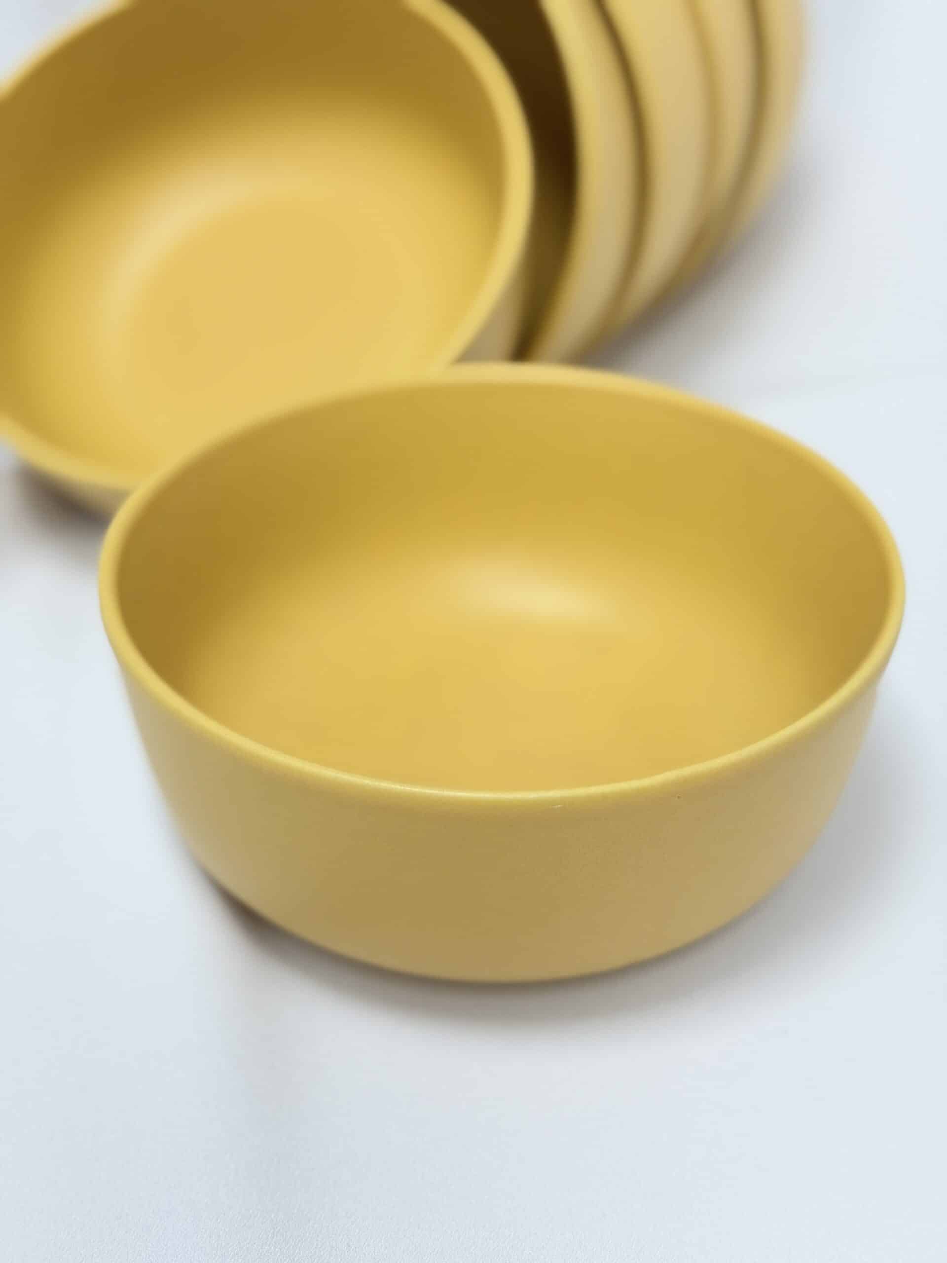 6 קעריות פורצלן MUSTARD